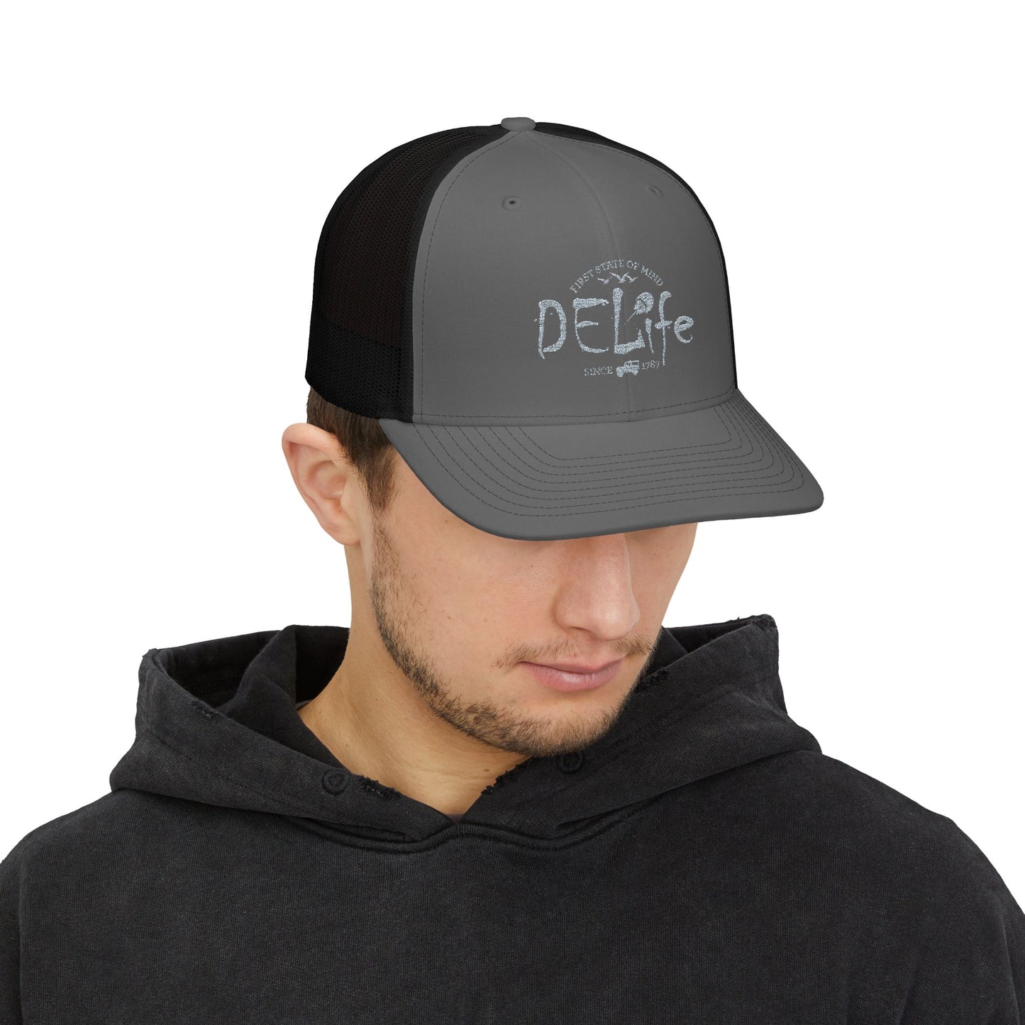 DELife Snapback Trucker Cap