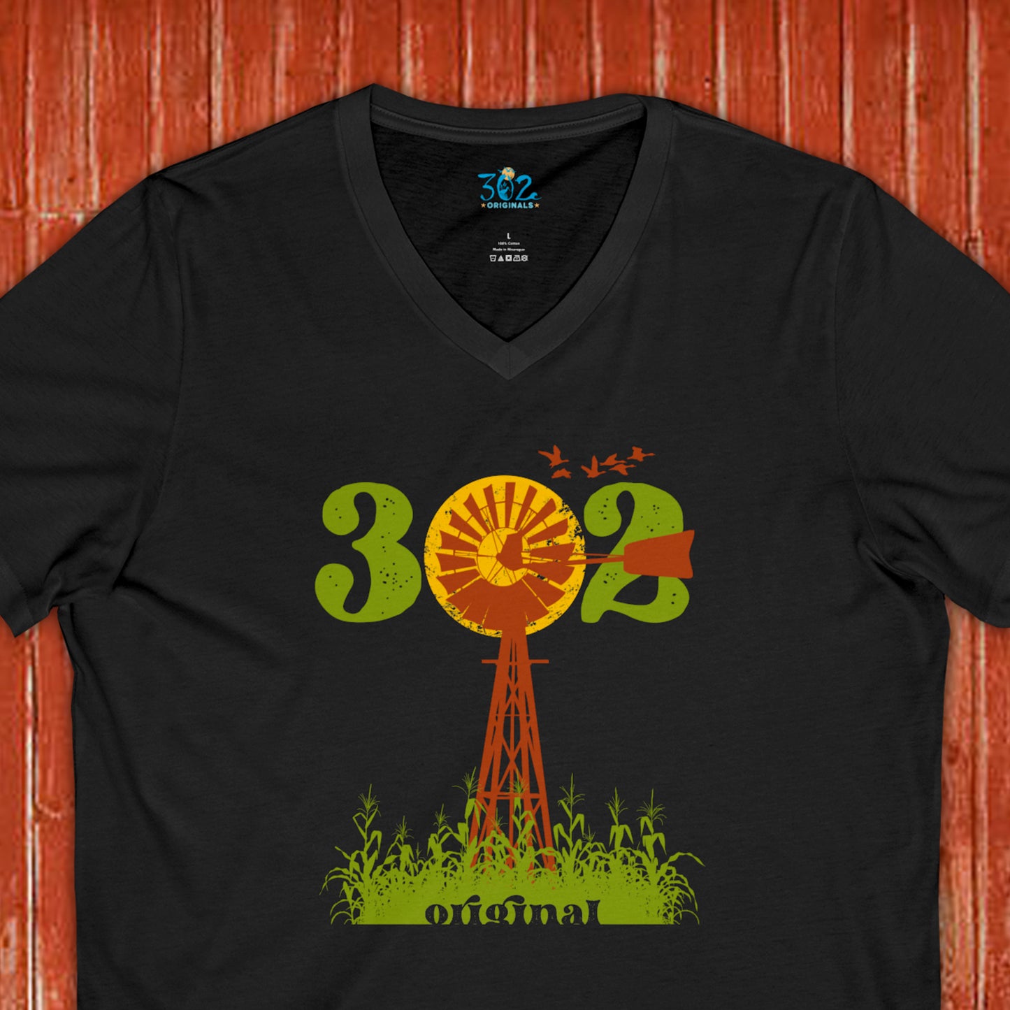 302 Delaware Farm V-Neck Tee